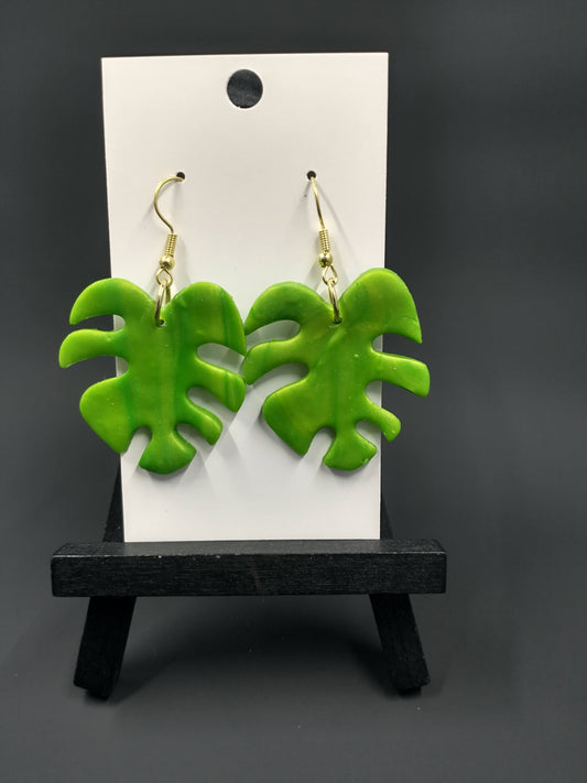 Monstera Leaves