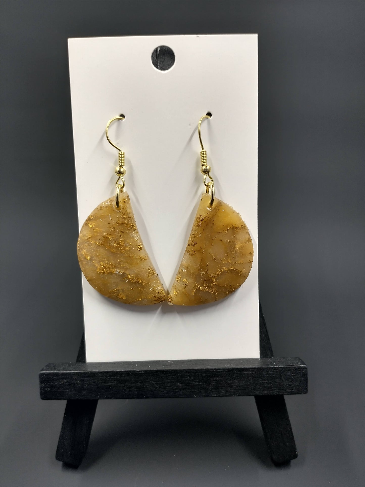 Golden Girl Collection | NORA